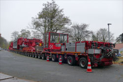 Kahl Schwerlast, 2x24 Goldhofer PST Achslinien mit 351 t Trafo Transport, Geesthacht, November 2021