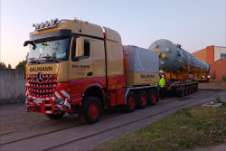 Baumann, Transport von Raffineriekolonnen bis 255 t St�ckgewicht, f�r die Holborn Raffinerie, Teil 2