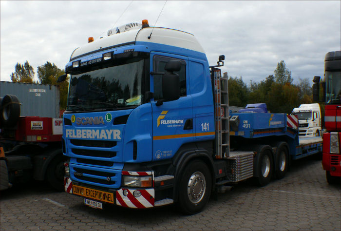 Felbermayr, Scania R 560 6x4, Autohof Peute, Hamburg, Oktober 2010